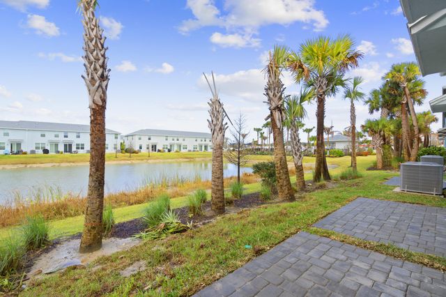 629 Salisbury Circle, Fort Pierce, FL 34982