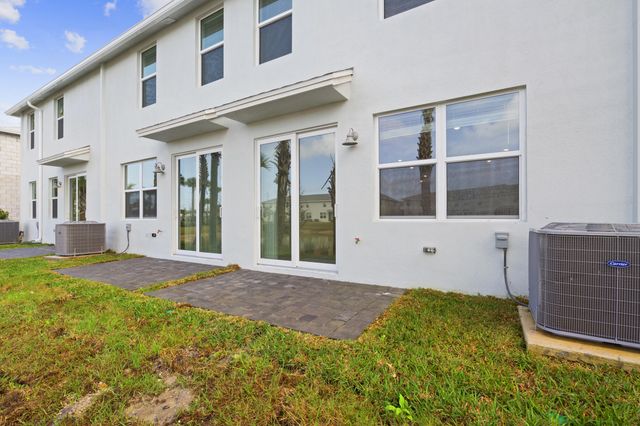 629 Salisbury Circle, Fort Pierce, FL 34982