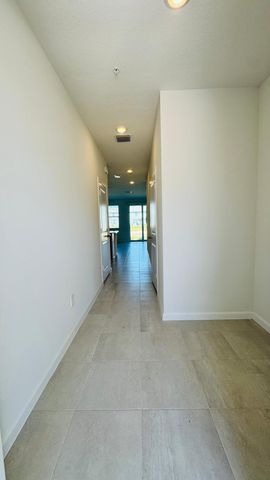 629 Salisbury Circle, Fort Pierce, FL 34982