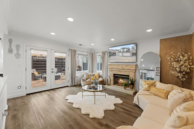 875 Westleigh Ct., Tracy, CA 95376