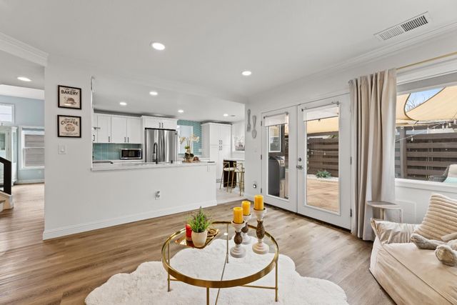 875 Westleigh Ct., Tracy, CA 95376