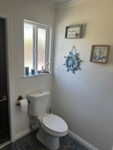 875 Westleigh Ct., Tracy, CA 95376