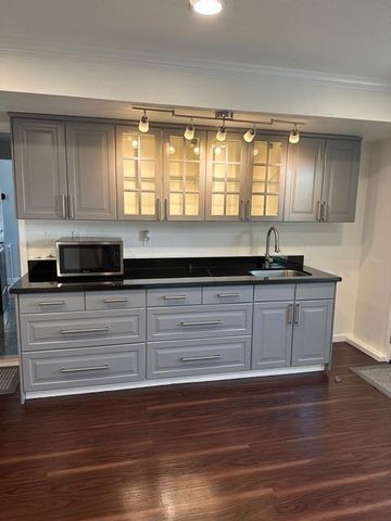 875 Westleigh Ct., Tracy, CA 95376