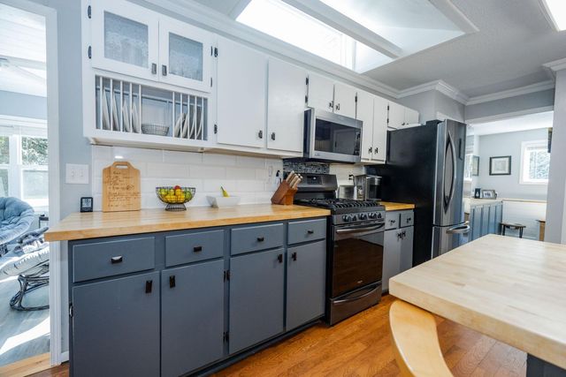 28361 S Buffalo Lake Road, Detroit Lakes, MN 56501