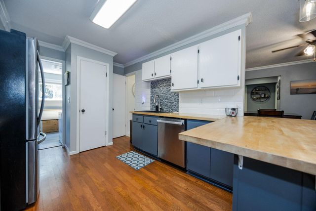 28361 S Buffalo Lake Road, Detroit Lakes, MN 56501