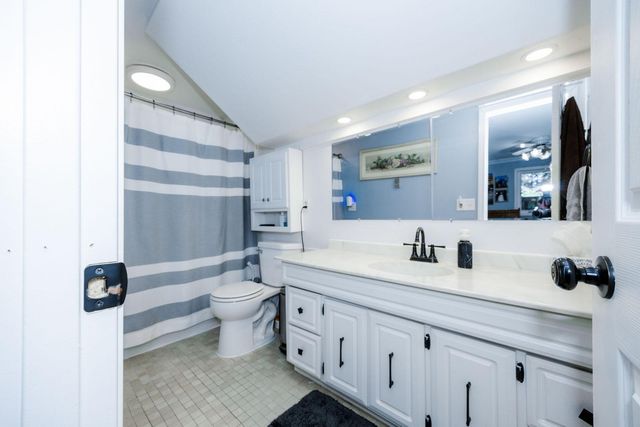 28361 S Buffalo Lake Road, Detroit Lakes, MN 56501