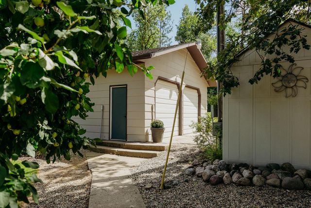 28361 S Buffalo Lake Road, Detroit Lakes, MN 56501