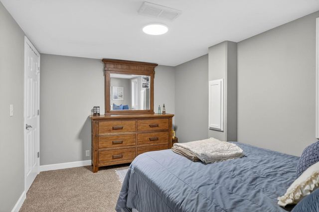 3112 W 9th Street, Waterloo, IA 50702