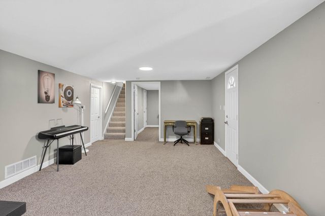 3112 W 9th Street, Waterloo, IA 50702