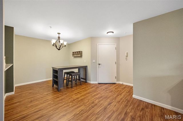 3605 Tracey Rich Road 1B, Mehlville, MO 63125