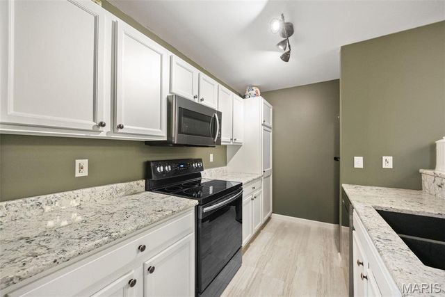 3605 Tracey Rich Road 1B, Mehlville, MO 63125