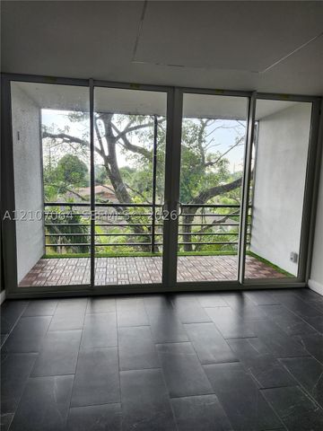 119 Royal Park Dr 3G, Oakland Park, FL 33309