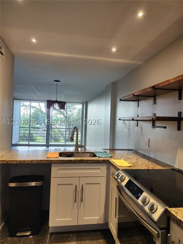 119 Royal Park Dr 3G, Oakland Park, FL 33309