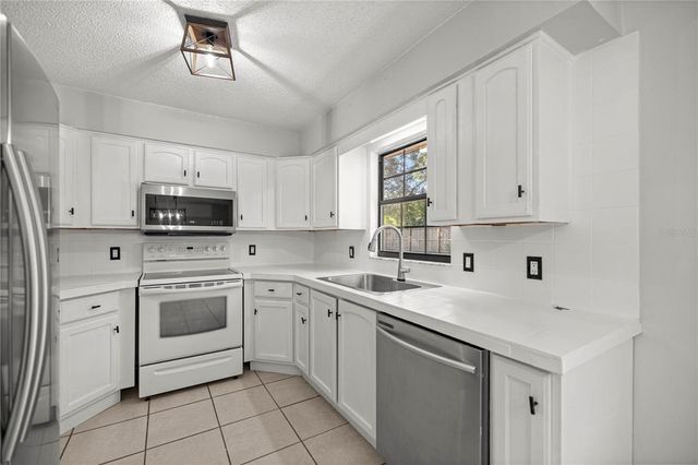 8310 SE 132ND LANE, Summerfield, FL 34491
