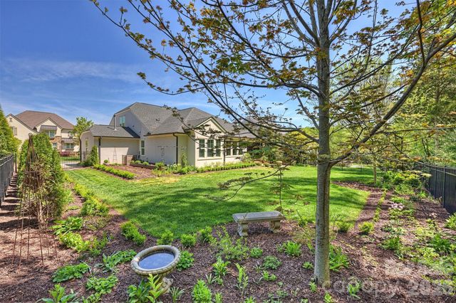 8440 Bassinger Drive, Huntersville, NC 28078
