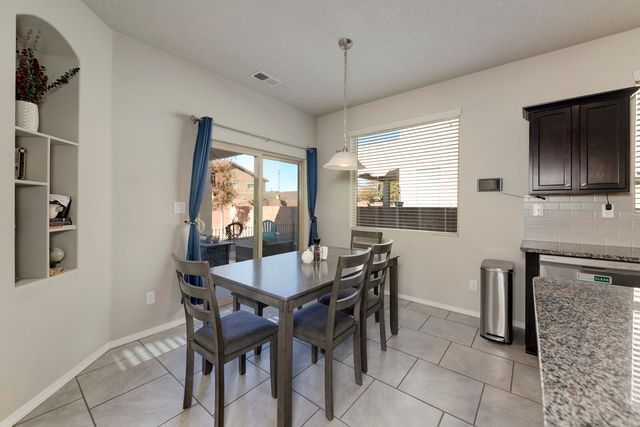 1035 Grace Court NE, Rio Rancho, NM 87144