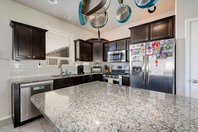 1035 Grace Court NE, Rio Rancho, NM 87144