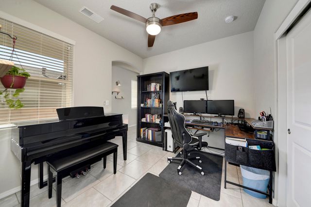 1035 Grace Court NE, Rio Rancho, NM 87144