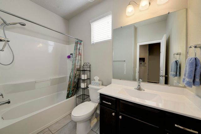 1035 Grace Court NE, Rio Rancho, NM 87144