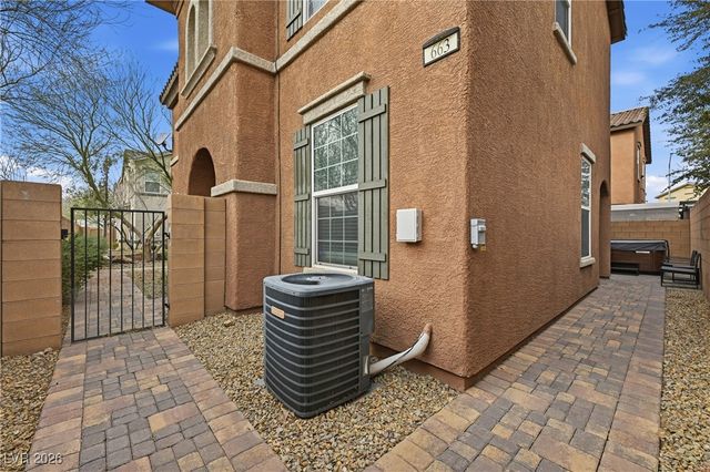 663 Swift Eagle Avenue, Henderson, NV 89015