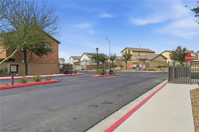 663 Swift Eagle Avenue, Henderson, NV 89015