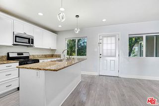 6659 Zelzah Avenue, Reseda (los Angeles), CA 91335