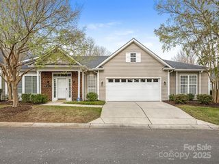 8615 Tayland Cellers Court, Charlotte, NC 28277