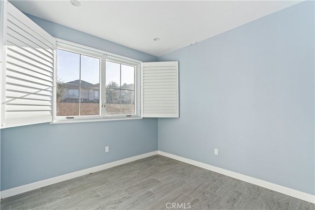 20819 W Seasons Lane, Winnetka, CA 91306