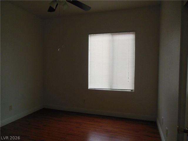 10923 GOLDEN BIRCH Place, Las Vegas, NV 89135