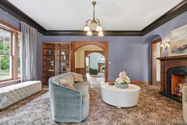 221 Woodward Boulevard, Tulsa, OK 74114