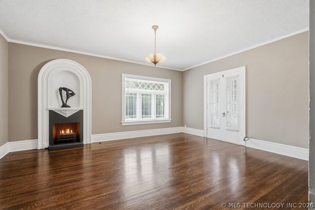221 Woodward Boulevard, Tulsa, OK 74114