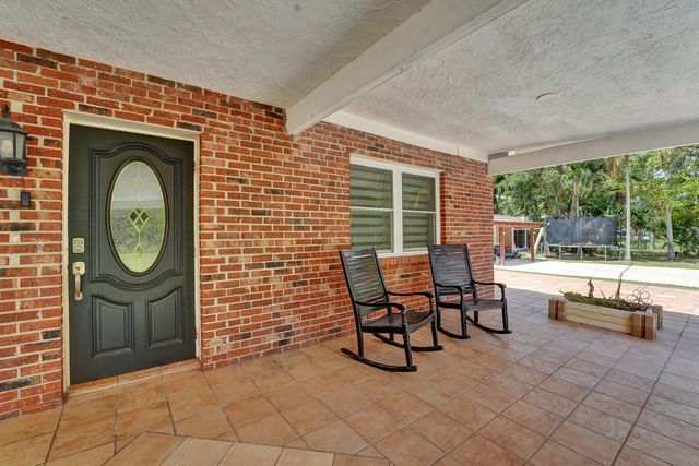 10951 SW 58th Court, Davie, FL 33328