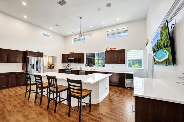 10951 SW 58th Court, Davie, FL 33328