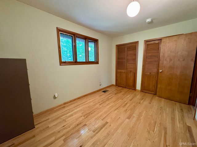 110 Old Us 141 Highway, Crystal Falls, MI 49920