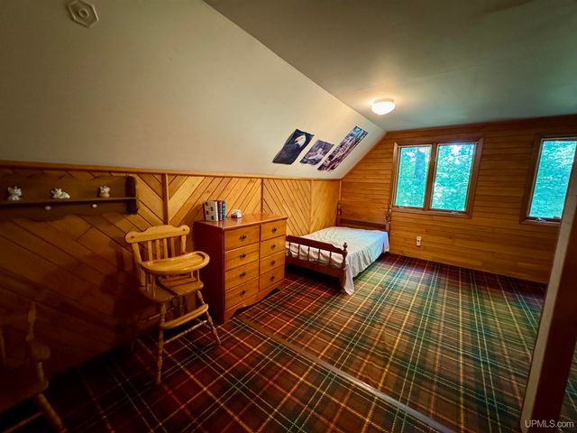 110 Old Us 141 Highway, Crystal Falls, MI 49920