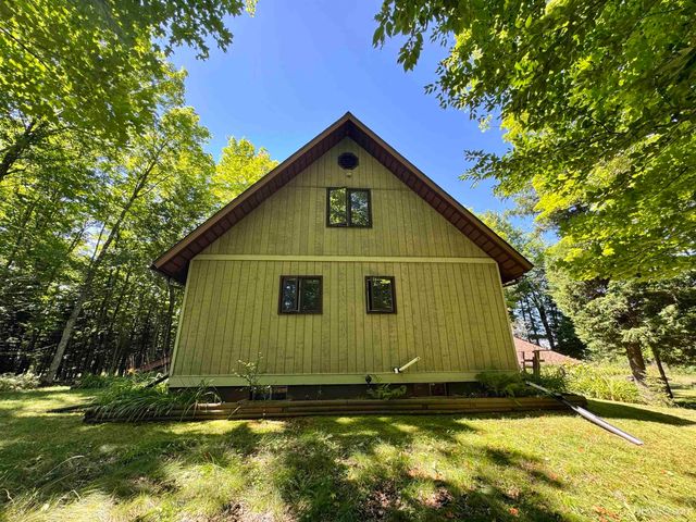 110 Old Us 141 Highway, Crystal Falls, MI 49920