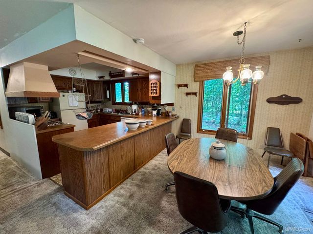 110 Old Us 141 Highway, Crystal Falls, MI 49920