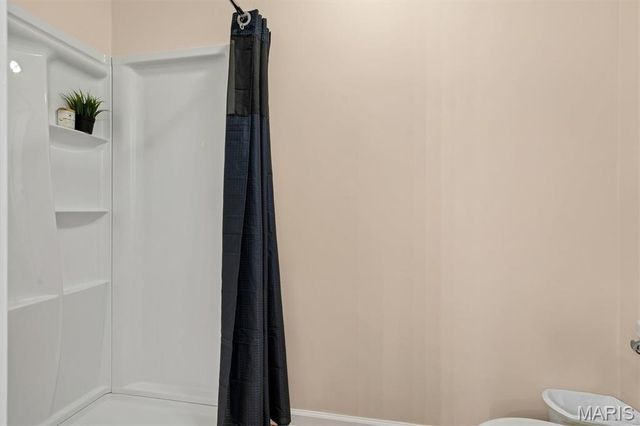 102 Meramec Meadows Court, Fenton, MO 63026