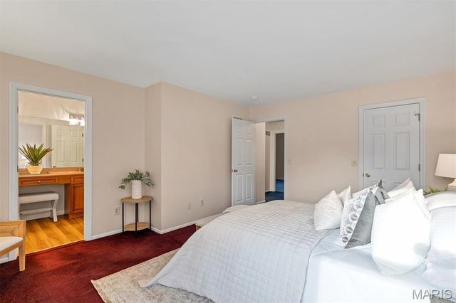 102 Meramec Meadows Court, Fenton, MO 63026