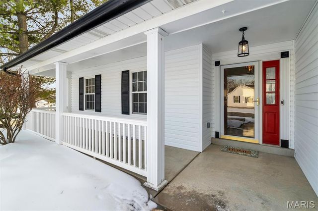 102 Meramec Meadows Court, Fenton, MO 63026