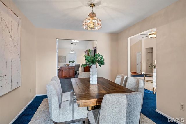 102 Meramec Meadows Court, Fenton, MO 63026