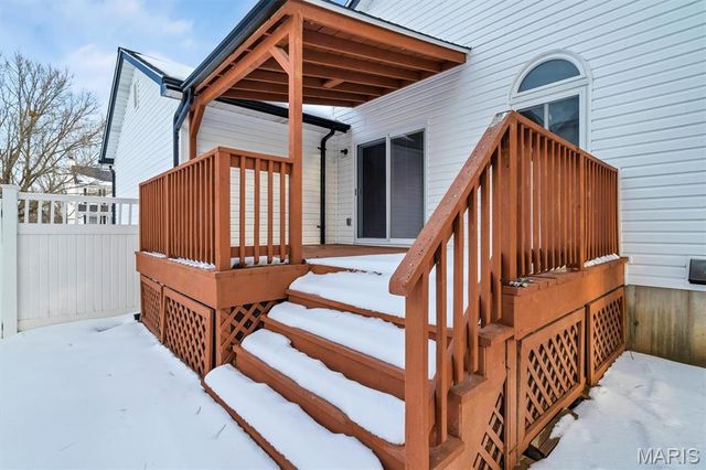 102 Meramec Meadows Court, Fenton, MO 63026