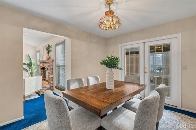 102 Meramec Meadows Court, Fenton, MO 63026