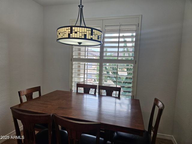 202 W TWIN PEAKS Parkway, San Tan Valley, AZ 85143