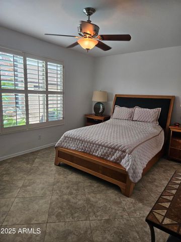 202 W TWIN PEAKS Parkway, San Tan Valley, AZ 85143