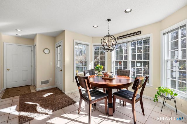 73 High Valley Drive, Canton, CT 06019