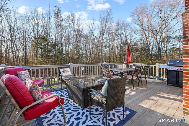 73 High Valley Drive, Canton, CT 06019