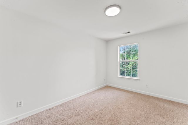 704 Heath Pl, Smyrna, TN 37167