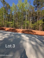525 Fletcher Farms Way, Carthage, NC 28327