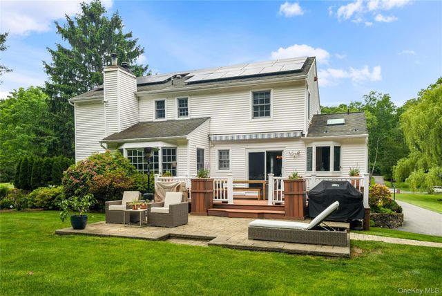 16 Fox Den Road, Mount Kisco, NY 10549